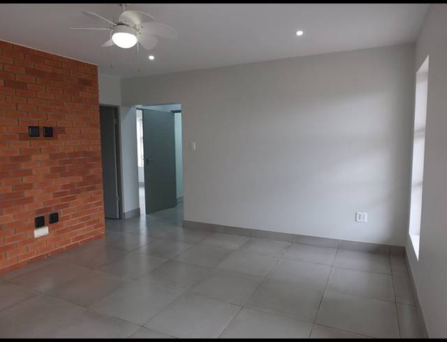 2 BEDROOM APARTMENT FOR SALE IN GEORGE CENTRAL